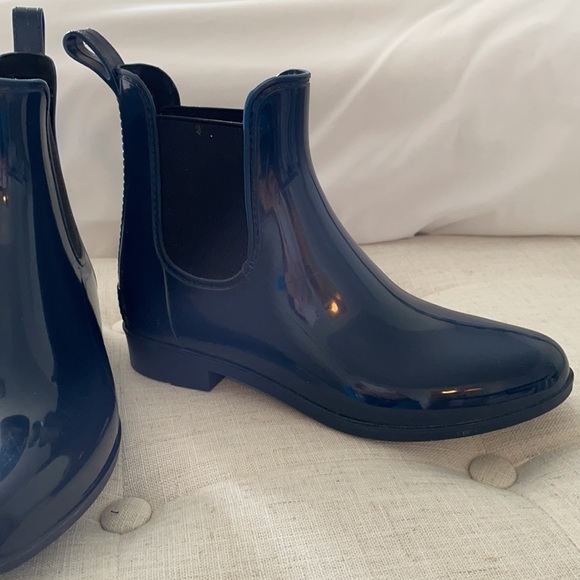 J. Crew Chelsea Rain Boots - Picture 6 of 8